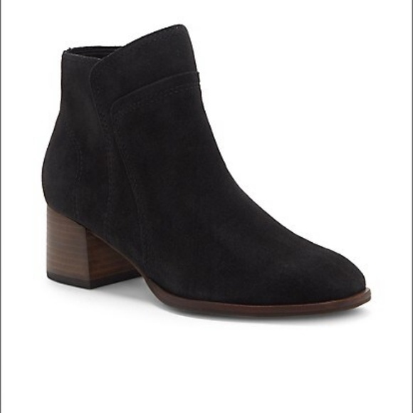 BNIB Lucky Brand Stylish Suede Booties - Picture 1 of 7